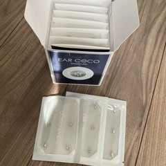 ﾘﾌﾄｱｯﾌﾟ EAR COCO ｸﾘｽﾀﾙ 1箱＋2ｼｰﾄ＋4粒②