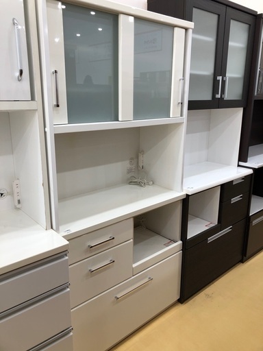 ニトリ　レンジボード　2枚扉　ホワイト　使用感有