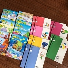 教科書　小学校　国語、算数
