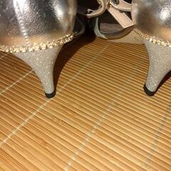 パンプス、値下げしましたの画像