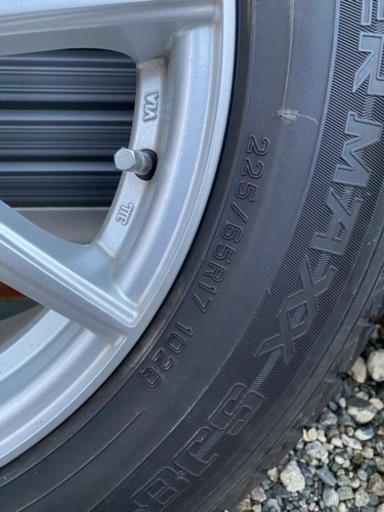 17インチ DUNLOP WINTERMAXX SJ8 