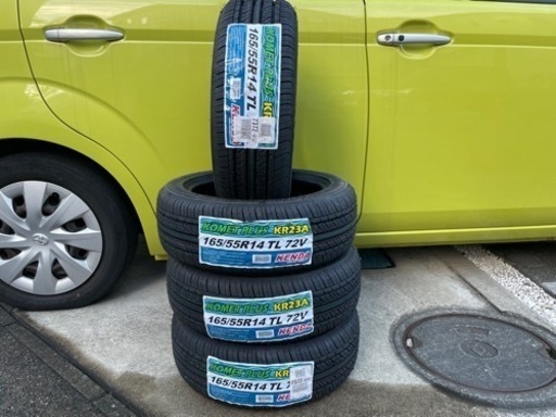 新品　タイヤ4本セット