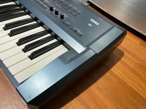 KORG TRITON Extreme 61 中古