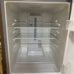 【値下げ中♪】冷蔵庫(National 2007年製)の画像