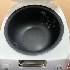 Tiger炊きたて炊飯器の画像