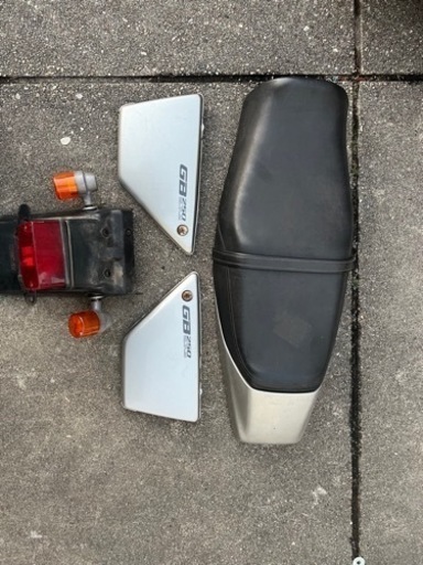 ホンダ　gb250 外装　シート サイドカウル リヤフェンダー