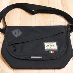 【値下げ2/12まで】アクティブなショルダーバック クロッシースポーツ