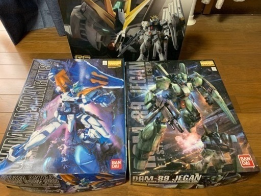 MGジェガン、ブルーフレーム、RGνガンダム