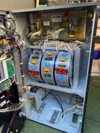 ブラックラグーン2 CC ◆コイン不要機付◆ スロット 家スロ パチスロ実機 実機 株式会社スパイキー