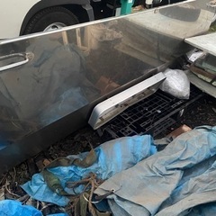大型トラック道具箱　あんどん型枠付きの画像