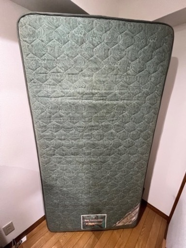 【シーリー】マットレス(シングルベッド)