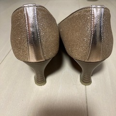 POOL SIDE パンプス　23センチの画像