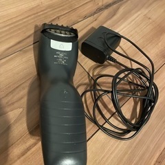 Phillips シェーバー　バリカン　充電器付き　2015年製の画像
