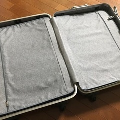 【中古】Samsonite サムソナイト 大型スーツケースの画像