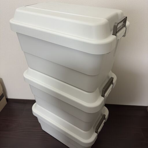 コンテナボックス 50L ３つセット 蓋付き 収納ボックス  収納ケース 座れる アウトドア ベンチ 頑丈 プラスチック カフェ風 屋外 ナチュラル ガーデニング チェア 収納 車載 リス