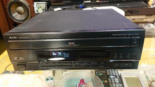 東芝Aurex(KENWOODのOEM)レーザーディスクプレーヤー XL-V590LD