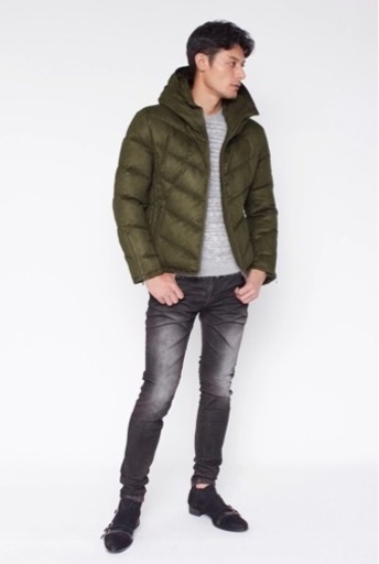 ダウンジャケット　トルネードマート　モスグリーン