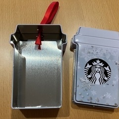 【取引中】スタバ　オーナメント缶（中身なし）の画像