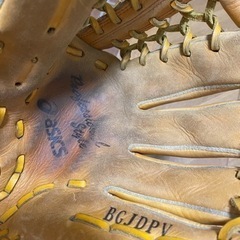 asics学童軟式用グローブ　値下げしましたの画像