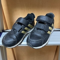 ①②まとめて50円　adidas 15.0cm②