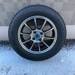 【中古品】ホイール付スタッドレスタイヤ4本セット　ブリザック　V...