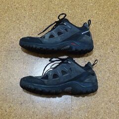 サロモン トレッキングシューズ 防水 GORE-TEX 26.5cm 登山靴 ローカット Salomonの画像