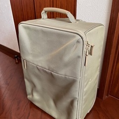 無印良品キャリーバック(二輪)　差し上げますの画像