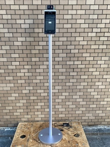 新型コロナウイルス対策 Hikvision サーマルカメラ DS-K1TA70MI-T サーモグラフィー 体温計顔認証体表温度非接触 発熱測定 感染予防 取説付