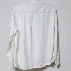 ★お好きなもの３点選べます★B.L.U.E. レディース M シンプル 白 Yシャツの画像