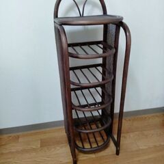 収納棚、靴棚差し上げます