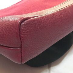 値下げ・moustache ムスタッシュ ショルダーバッグ レッドの画像