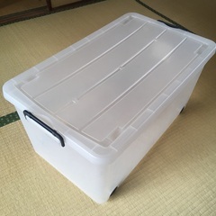 収納ボックス（衣装ケース）売ります２