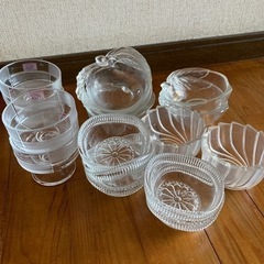 ガラスの食器16点