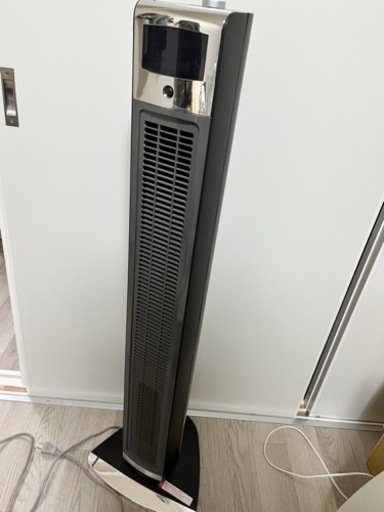 KOIZUMI 送風機能付きファンヒーター　KHF-1240