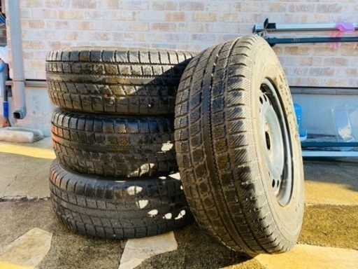 215/70R15 スタンドレスタイヤ