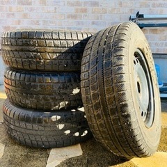215/70R15 スタンドレスタイヤ
