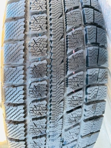 215/70R15 スタンドレスタイヤ