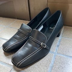 REGAL パンプス　23cm