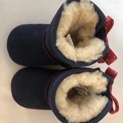 【値下げ】UGGアグ　ベビー用ムートンブーツ　女児　サイズ11の画像