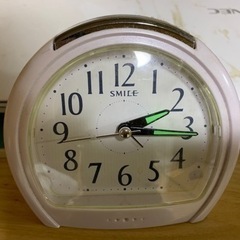 目覚まし時計の画像