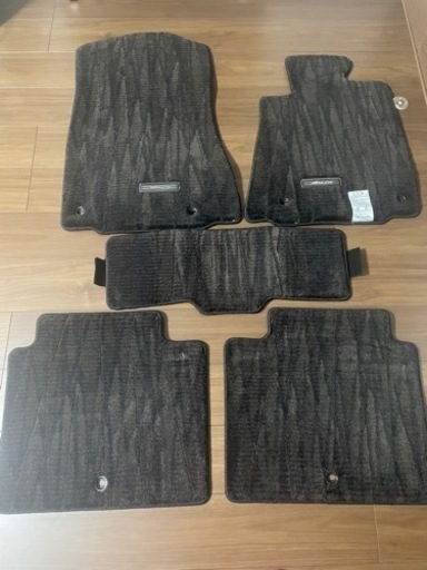 クラウンアスリート210系後期　フロアマット　純正品　生産終了品