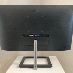 フィリップス 23.8インチ液晶モニターディスプレイ 241E1D/11の画像
