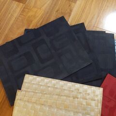 【差し上げます】各種ディナープレースマットの画像