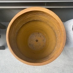 ツボ　壺　大きいの画像