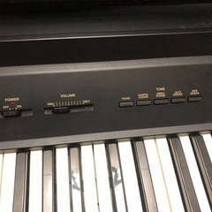 電子ピアノの画像