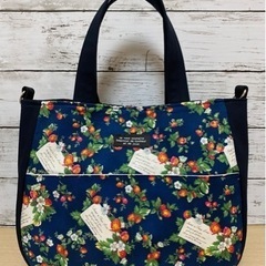 ハンドメイド 前ポケット付き丸いトートバッグ