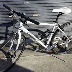 GIANT ESCAPE R3(ジャイアント エスケープR3)ホワイト　変速：3×8ｓ　サイズ：S（身長160-175ｃｍ）の画像
