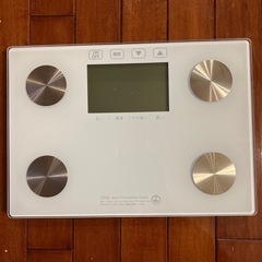 オーム電機　体重体組成計 バックライト付 ホワイト HB-KG12H2-Wの画像