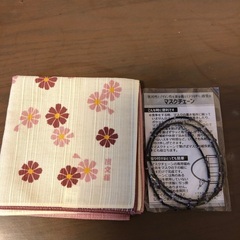 ハンカチとマスクチェーン