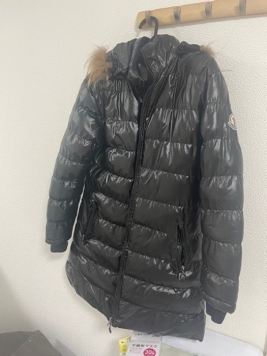 モンクレール　ダウンジャケット
